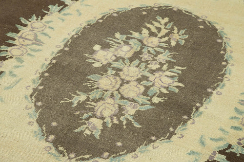 Taspinar Beige Classic Wool Handmade Area Rug 4'10'' x 8'10''