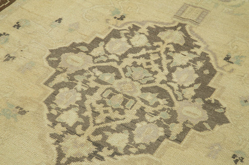 Taspinar Beige Classic Wool Handmade Area Rug 5'1'' x 8'7''