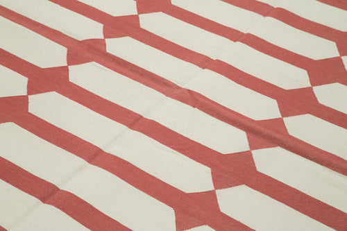 Geometric Duri Red Geometric Cotton Wool Handmade Area Rug 6'0'' x 8'10''