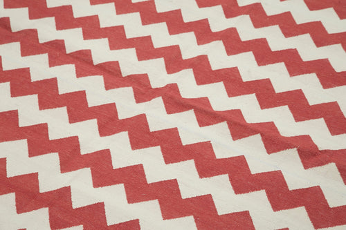 Geometric Duri Red Geometric Cotton Wool Handmade Area Rug 6'0'' x 8'10''