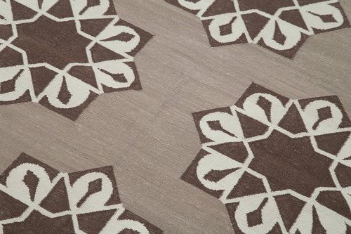 Duri Brown Geometric Cotton Wool Handmade Area Rug 3'10'' x 5'5''
