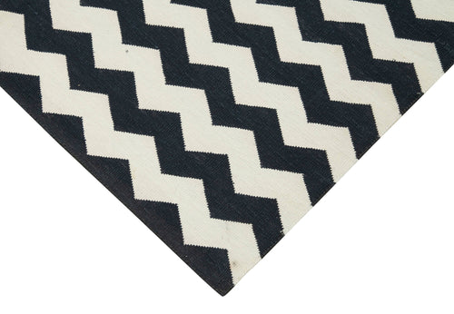 Duri Black White Geometric Cotton Wool Handmade Area Rug 3'7'' x 5'4''