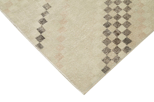 Handmade Area Rug - Checkered Kilim Beige Cotton Wool Rug 4'10''x8'10''