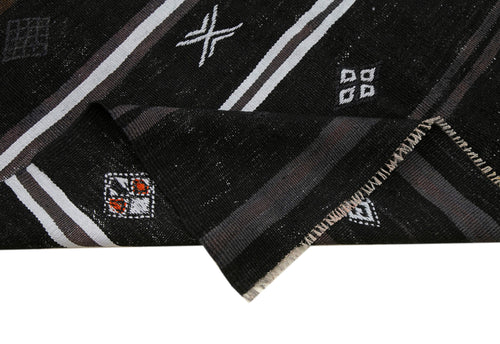 Geometric Kilim Black Geometric Goat Hair Handmade Rug 4'10'' x 8'4''