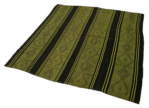 Geometric Kilim Green Geometric Goat Hair Handmade Rug 5'7'' x 5'11''