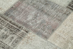 Handmade Area Rug – Grey Patchwork Turkish Wool Carpet 4'11'' x 4'11'' Vintage