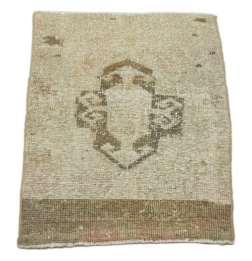 Overdyed Vintage Beige Vintage Cotton Wool Handmade Area Rug 1'10'' x 2'9''