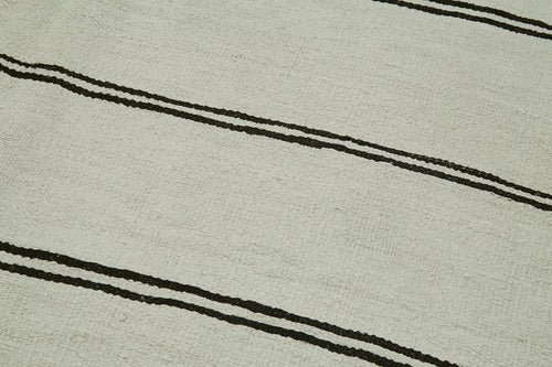 Kendir White Geometric Hemp Handmade Rug 5'5'' x 12'2''