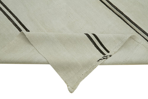 Kendir White Geometric Hemp Handmade Rug 6'11'' x 8'8''