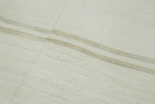 Kendir White Geometric Hemp Handmade Rug 6'9'' x 15'5''