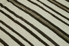 Kendir White Geometric Hemp Handmade Rug 7'3'' x 12'3''