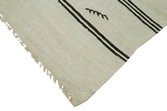 Kendir White Geometric Hemp Handmade Rug 5'7'' x 11'7''