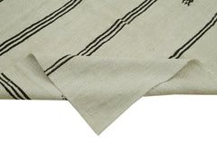 Kendir White Geometric Hemp Handmade Rug 5'7'' x 11'7''