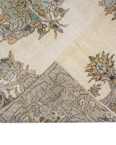 Handmade Wool Rug - Vintage Green Medallion Carpet | Boho Style Floor Covering 5'1" x 8'8"