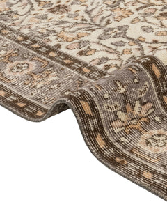 Handmade Wool Rug - Vintage Grey Frame Cotton Blend Carpet 5'4" x 8'11"