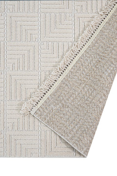 Beige Geometric Area Rug – Machine Made Polyester Carpet With 7mm Pile Height
