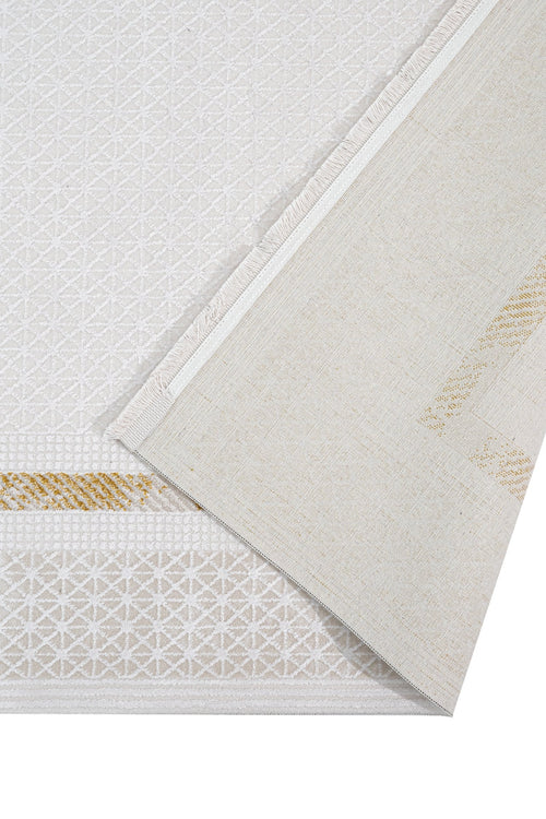 Gold Area Rug – Machine Made Rug with Laser Cut Fringe and 11 mm Pile Height