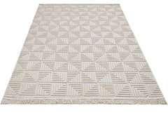 Beige Geometric Area Rug – Machine Made Polyester Carpet With 7mm Pile Height