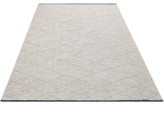 Cotton Kilim Rug – Beige Geometric Design With Fringed Overlock Edge, 5mm Pile