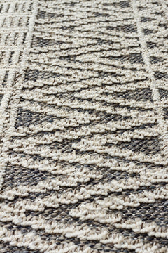Grey Geometric Jute Rug - Machine Made Area Rug | Dust Free, Easy Clean