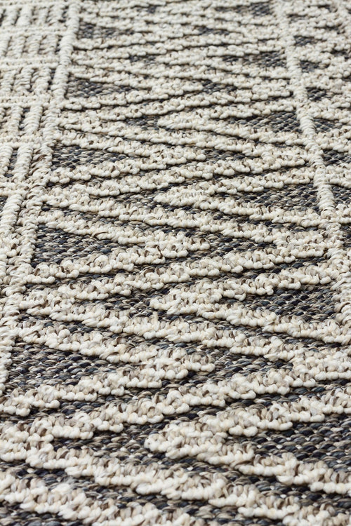 Grey Geometric Jute Rug - Machine Made Area Rug | Dust Free, Easy Clean