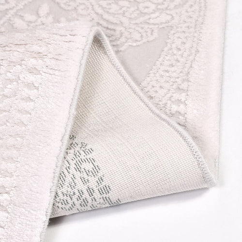 Classic Area Rug - Machine Made Rug With White Green Bamboo Acrylic Yarn, 11 mm Pile Height