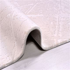 Modern Area Rug – Machine Made Rug with Cream Laser Cut Edges & Non Slip Backing