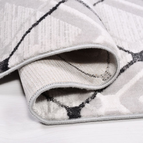 Geometric Area Rug – Machine Made Grey Acrylic Yarn Carpet With 10mm Pile