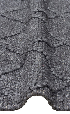 Hand-Knitted Geometric Rug – Anthracite Area Rug With Soft Texture Carpet